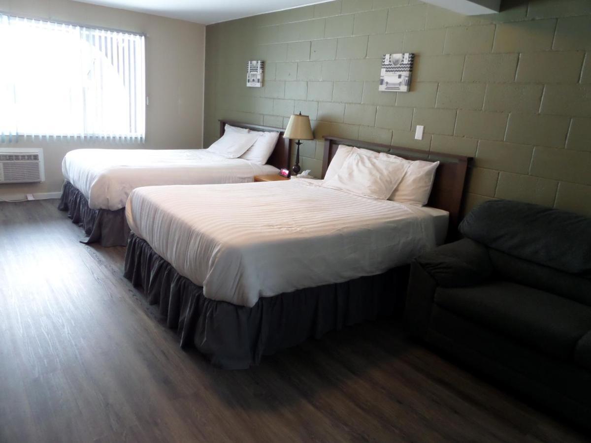 Ray Lyn Motel Trail Dış mekan fotoğraf