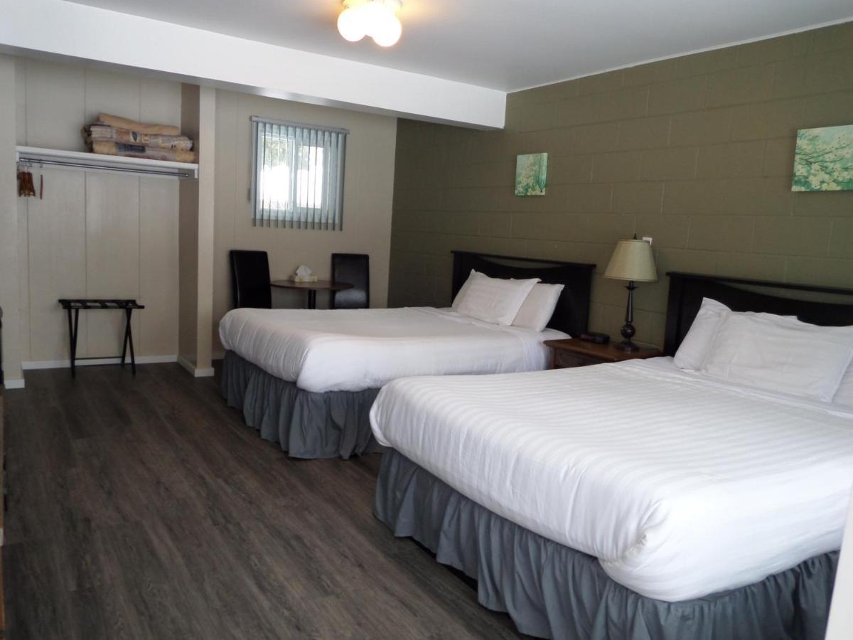 Ray Lyn Motel Trail Dış mekan fotoğraf